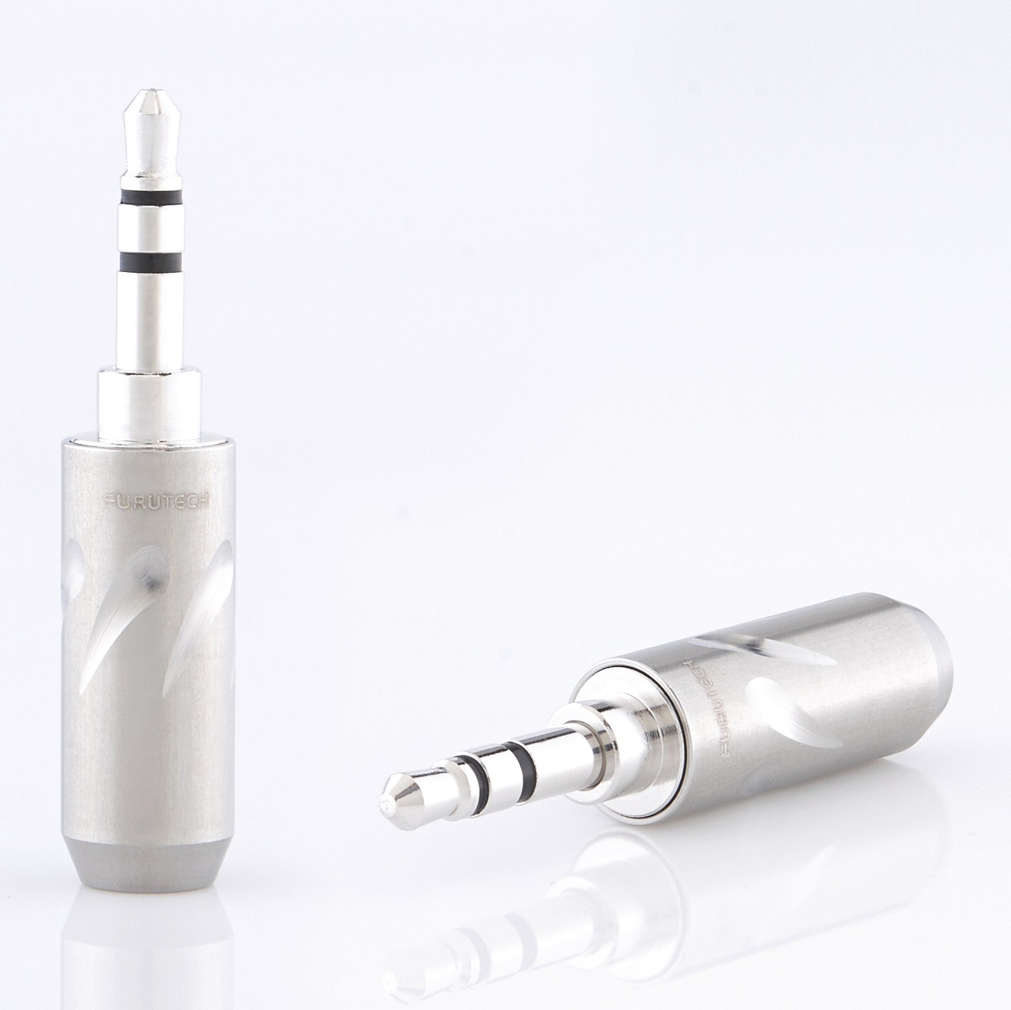 FT-735SM(R) New one-piece construction conductor 3.5mm Stereo Connector